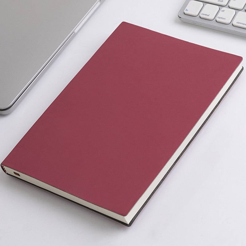 Caderno de couro macio A5 com 120 páginas internas, capa à prova. - Shopp Brasil