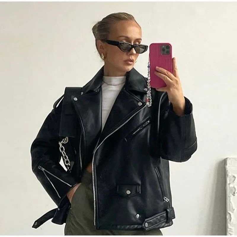 Jaqueta de couro preta feminina - Shopp Brasil